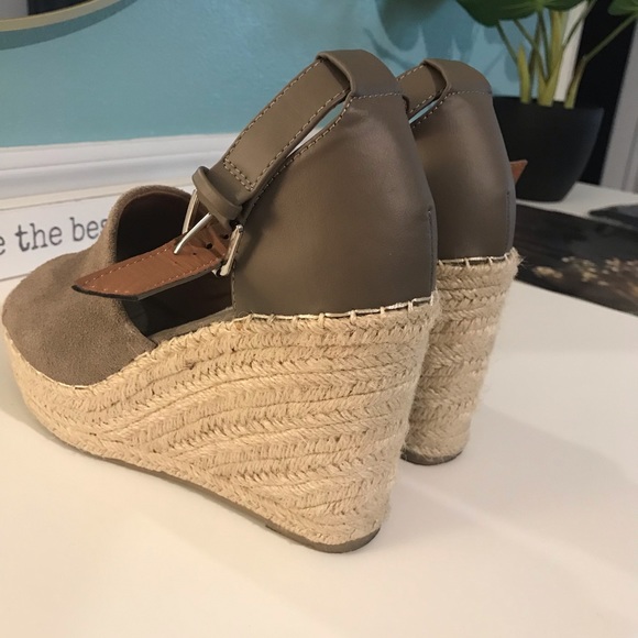 Wedges - Picture 5 of 5